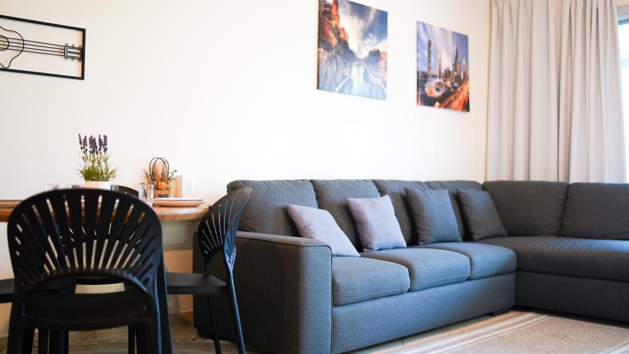 Spacious 2 Bed Apt At Marina High Floor 두바이 외부 사진